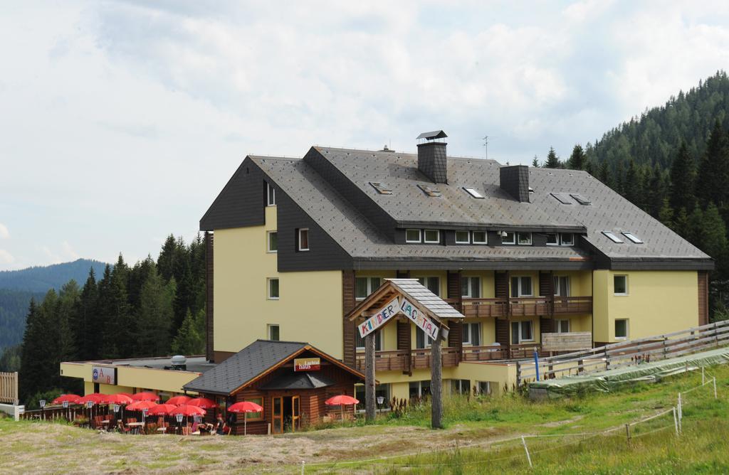 Lachtalhaus Exterior photo
